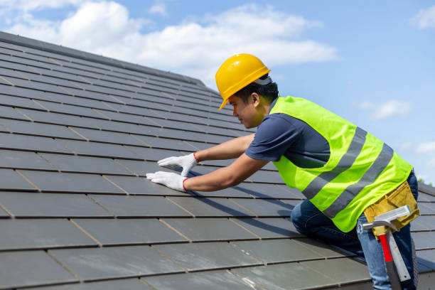 Best Best Roofing Contractors  in Fostoria, OH