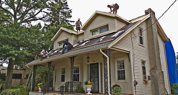 Best Commercial Roofing Services  in Fostoria, OH